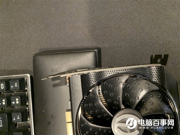 什么操作！RTX 3080竟然裸卡发货 惨烈摔弯