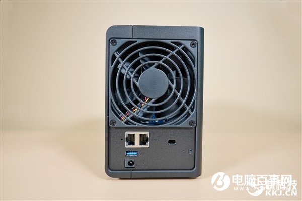 每年可写入300TB！希捷酷狼Pro 16TB硬盘图赏