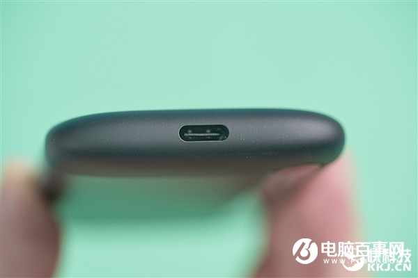 速度达1GB/s!英睿达X8移动SSD 2TB图赏:4寸手机大小