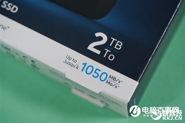 速度达1GB/s!英睿达X8移动SSD 2TB图赏:4寸手机大小