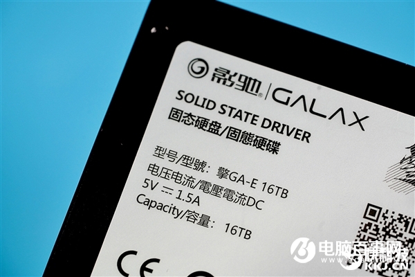 19999元!影驰16TB企业级SSD拆解图赏 16颗存储芯片太壮观