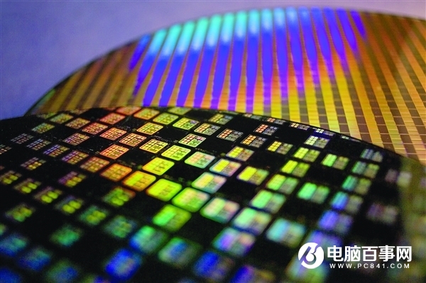 营收大涨 中芯国际宣布上调Q3业绩指引：14nm爆发了？