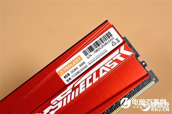 台电腾龙系列G40图赏:中国红 轻松超频3600M