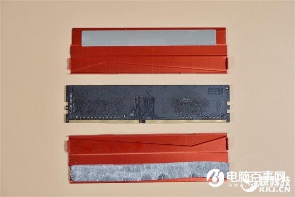 台电腾龙系列G40图赏:中国红 轻松超频3600M