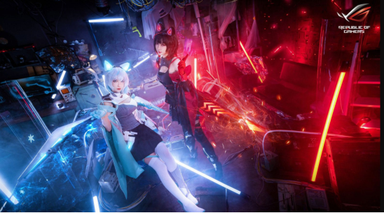 RO姬惊艳四座 ROG游戏手机3电竞装甲套装前来护驾