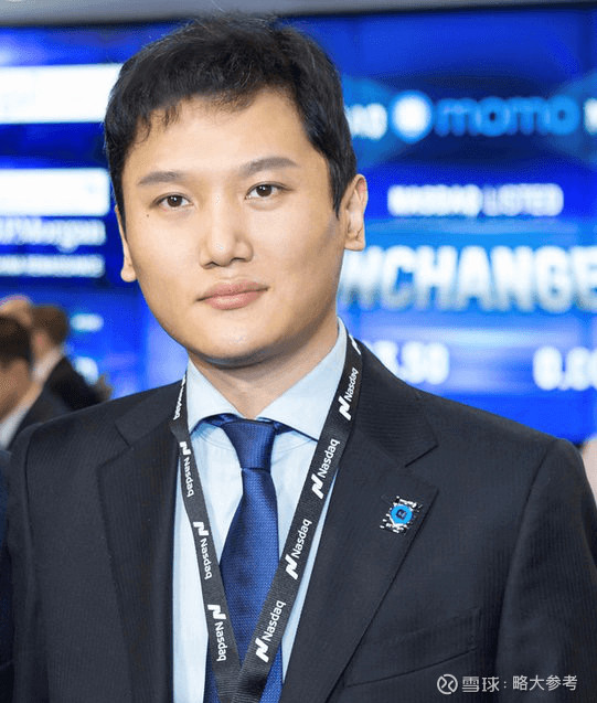 中年陌陌重回青春期，需要霸总“王老板”