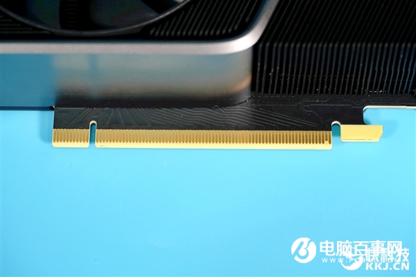 3899元真香卡!NVIDIA RTX 3070显卡拆解图赏