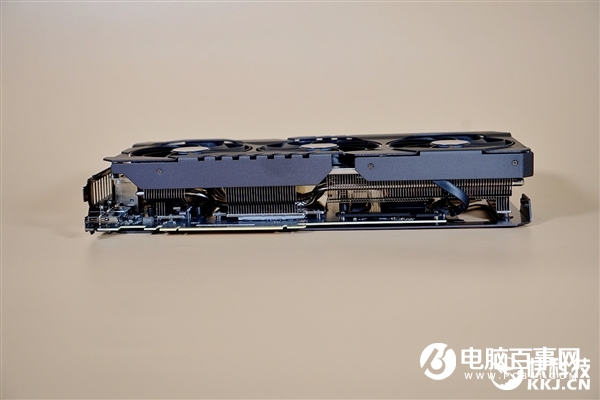 军工用料硬派风 华硕TUF RTX 3070 GAMING图赏