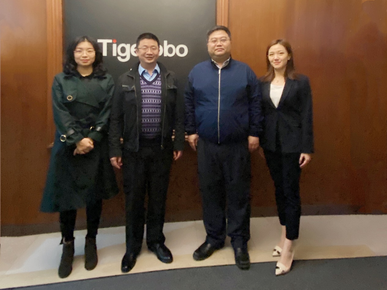 上海市人工智能行业协会秘书长陈海林莅临虎博科技走访调研