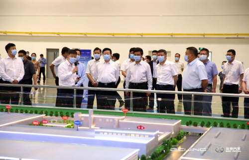 滇峰智造,圆梦启航 北汽昆明基地首批地产车批量交付