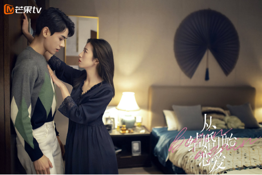 《从结婚开始恋爱》女霸总穿搭吸睛，TCL P10复式分类洗衣机功不可没