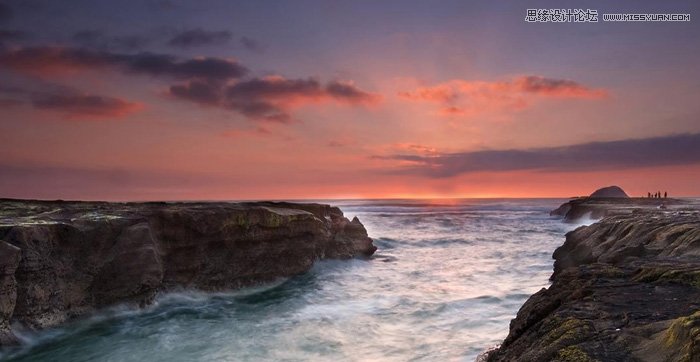ps给外景草地美女添加夕阳光效效果