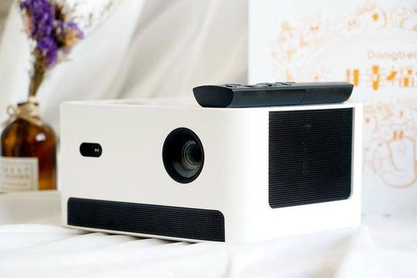 2021年最值得购买的投影仪,真正懂投影的都会选这3款