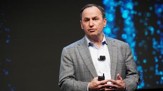 英特尔新任 CEO:7 纳米项目正在恢复,但仍可能扩大芯片制造外包