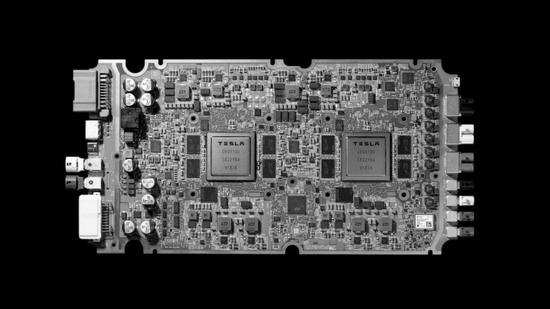 消息称特斯拉将联手三星研发新的 5nm 芯片，用于全自动驾驶