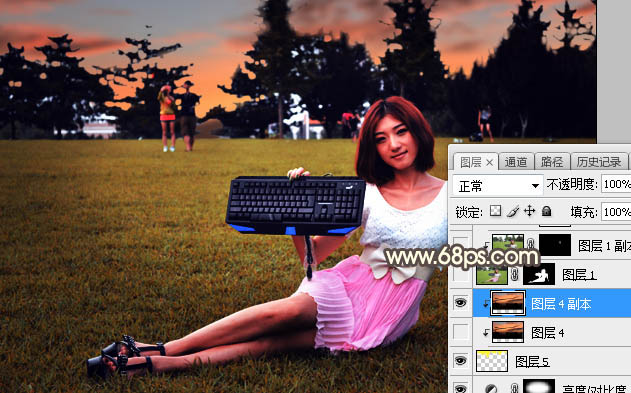 PS给草地女孩添加夕阳光效效果