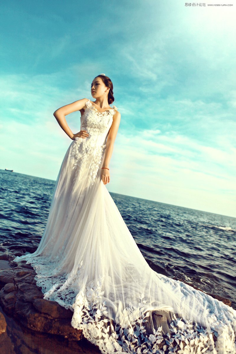 PS调出海边婚纱照片蓝绿色艺术效果