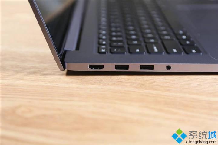 手机耳机插电脑上能说话吗