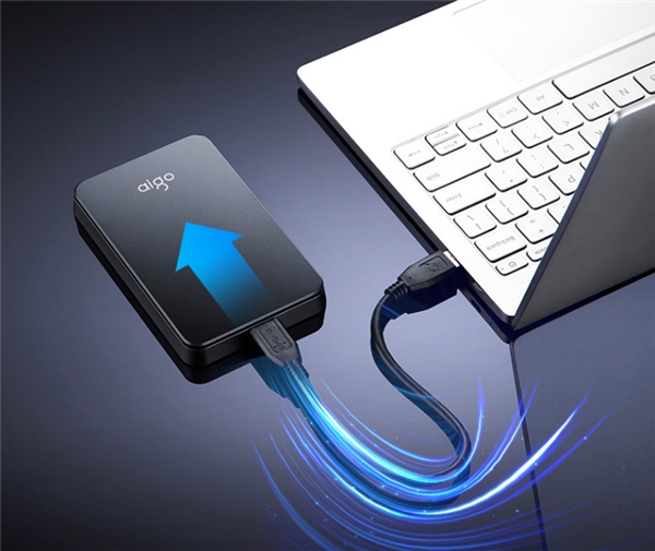 阿里云盘公测?你还是需要一块aigo移动硬盘