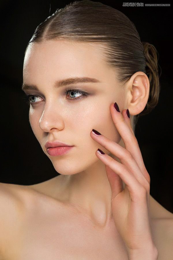 巧用ps插件给人像保留细节后期磨皮