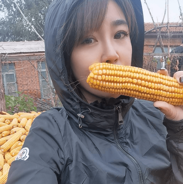 曾经夺过销冠的创业女神，如今成了28推私域流量圈红人，背后的秘密是…