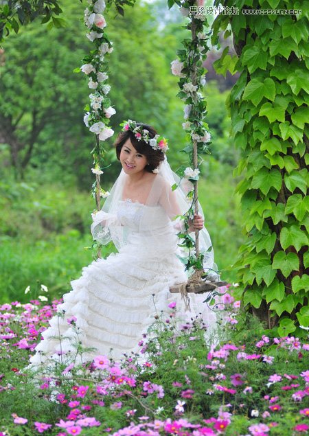 PS调出美女婚纱照片唯美紫色效果