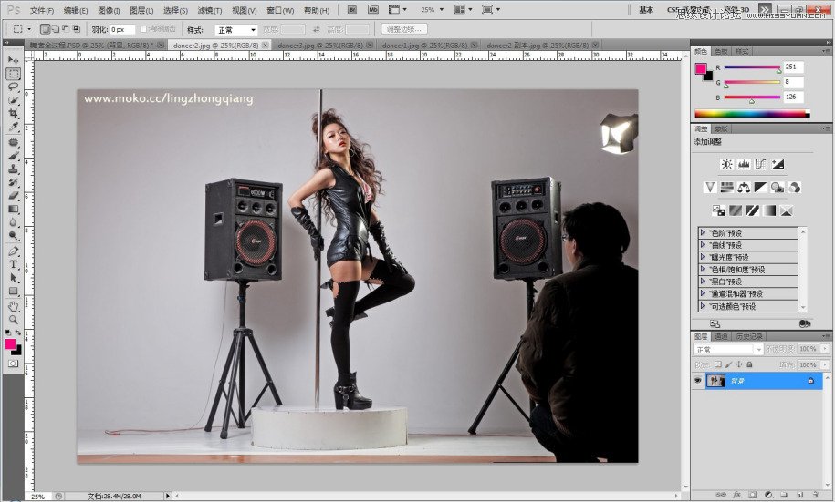 PS调出金属肤色质感的钢管舞美女