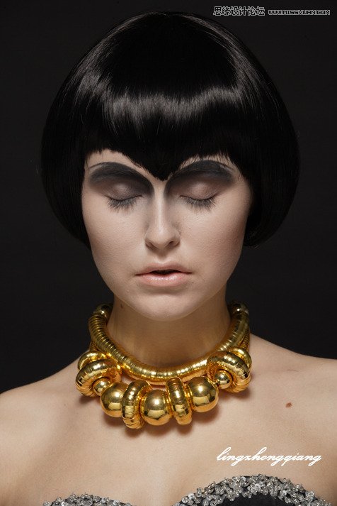 PS调出模特面部完美的质感肤色