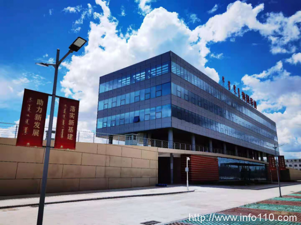 2000机柜落地 呼伦贝尔大数据中心竣工验收