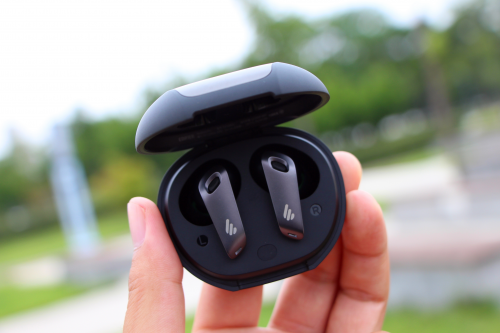 蓝牙耳机该怎么选？附2021蓝牙耳机推荐