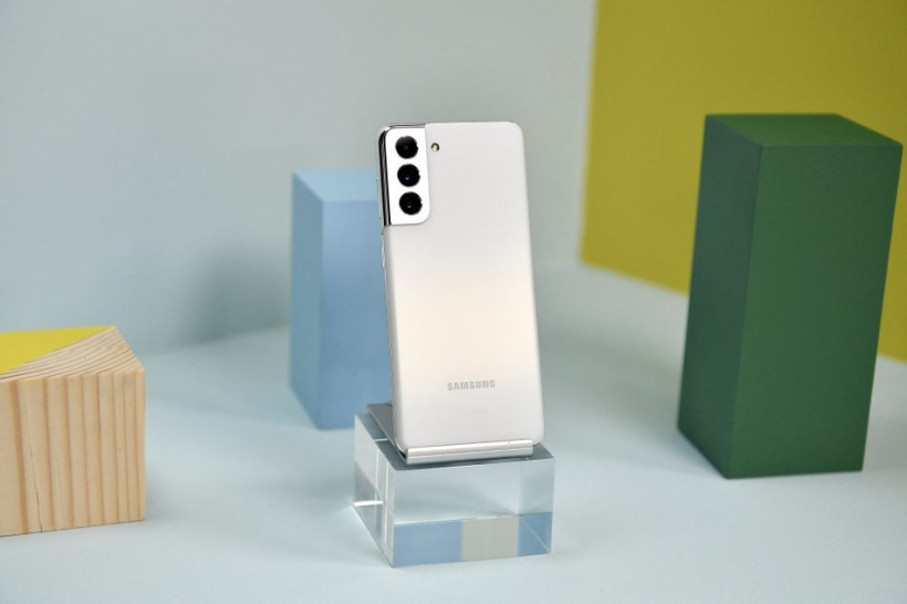 三星准备将超 70 款设备更新为 One UI 4 和 Android 12