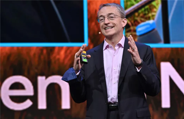 汽车芯片新风口来了！Intel CEO宣布重大转型：狂砸800亿欧元