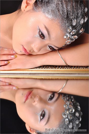 PS调色教程:轻松地为美女照片调出金属黄色调教程