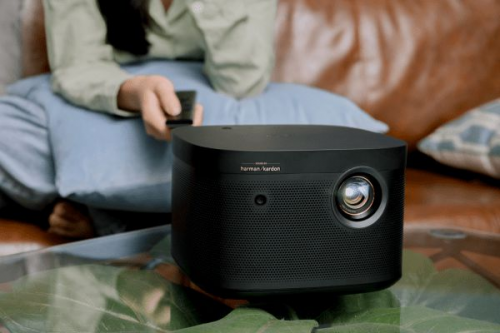 极米NEW Z8X强势来袭，性能升级再次突破投影想象