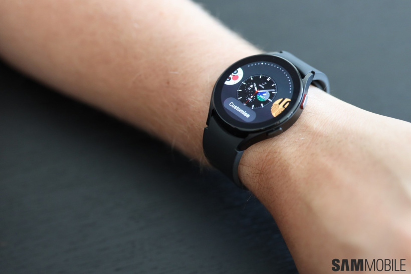 专利暗示，三星未来 Galaxy Watch 智能手表有望配备太阳能表带
