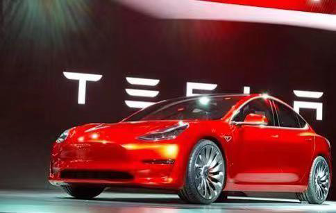 分析师上调特斯拉交付量预期,股价还有 55% 上涨空间