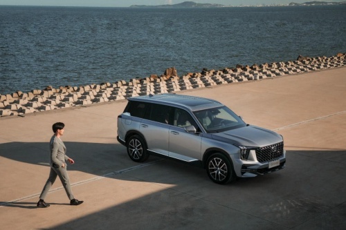 想要有内涵的真豪华?豪华体验碾压合资,选全新第二代GS8准没错