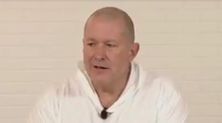 原苹果首席设计师 Jony Ive 确认仍在与苹果合作，称“iPod 是苹果首款可穿戴产品”