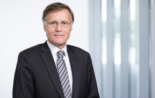 英飞凌任命原 COO 为新一任 CEO：任期为 5 年