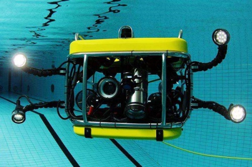 智能特种机器人联网,蒲公英R300系列4G工业路由器安全稳定高效