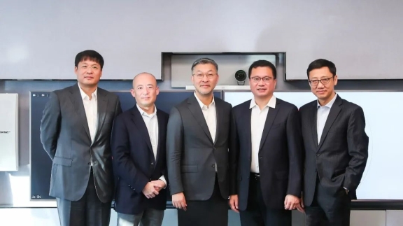 荣联受邀出席甲骨文中国媒体见面会,共创产业新生态