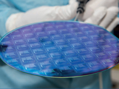 SK 海力士宣布完成收购英特尔 NAND 闪存及 SSD 业务案的第一阶段