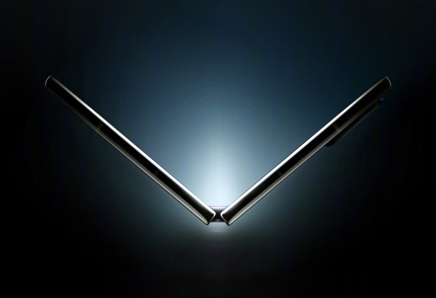 荣耀 Magic V 换内屏要 3579 元,碎屏保首销 694 元