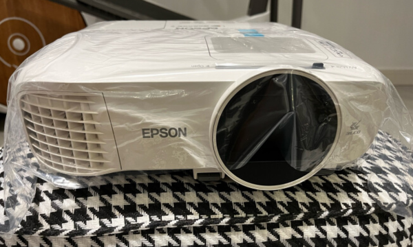 爱普生投影仪性价比如何，当贝X3热卖爆款系统画质综合值得选