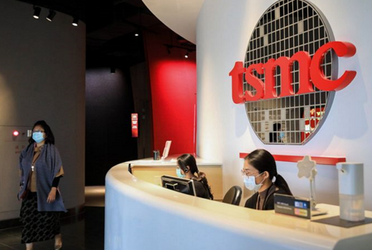 台积电 5nm / 4nm 大单喷发，已大幅上调单月出货量