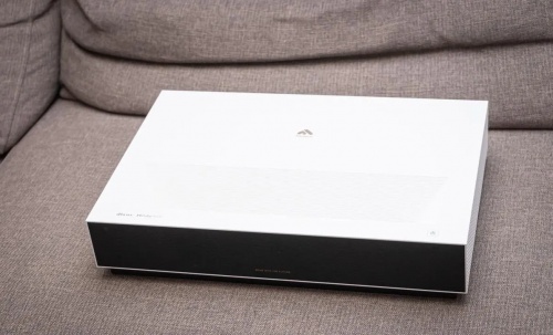 相比海信激光电视丝毫不落下风,峰米激光电视是如何做到的?