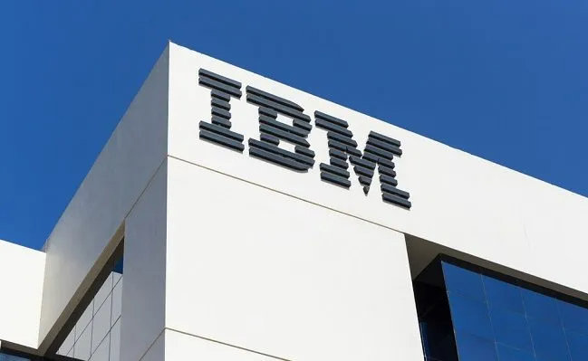 IBM 第一季度营收 142 亿美元，净利润 6.62 亿美元同比增长 64%