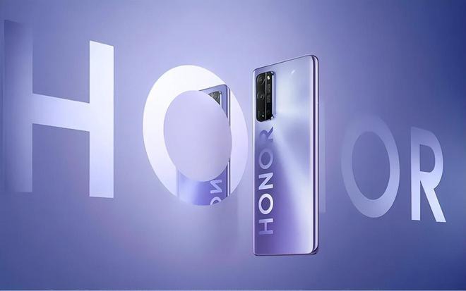 消息称荣耀考虑 2022 年在国内上市,估值 450 亿美元