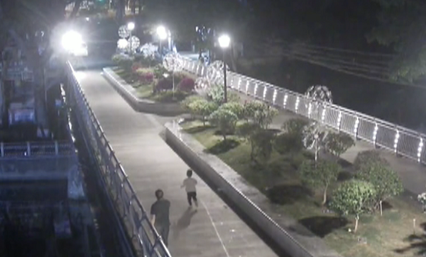 后续来了|被人民日报 新华社 央视新闻 点赞的顺丰同城骑士 获平台嘉奖