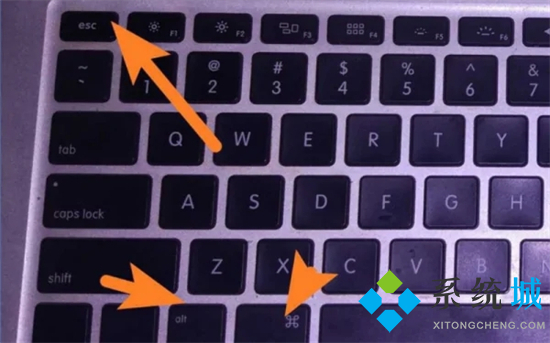mac桌面文件不见了怎么办 mac桌面文件没删除但不见的解决方法